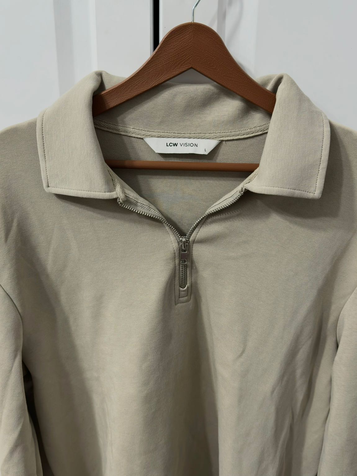 Bej Polo Yaka Sweatshirt — görsel 2/4