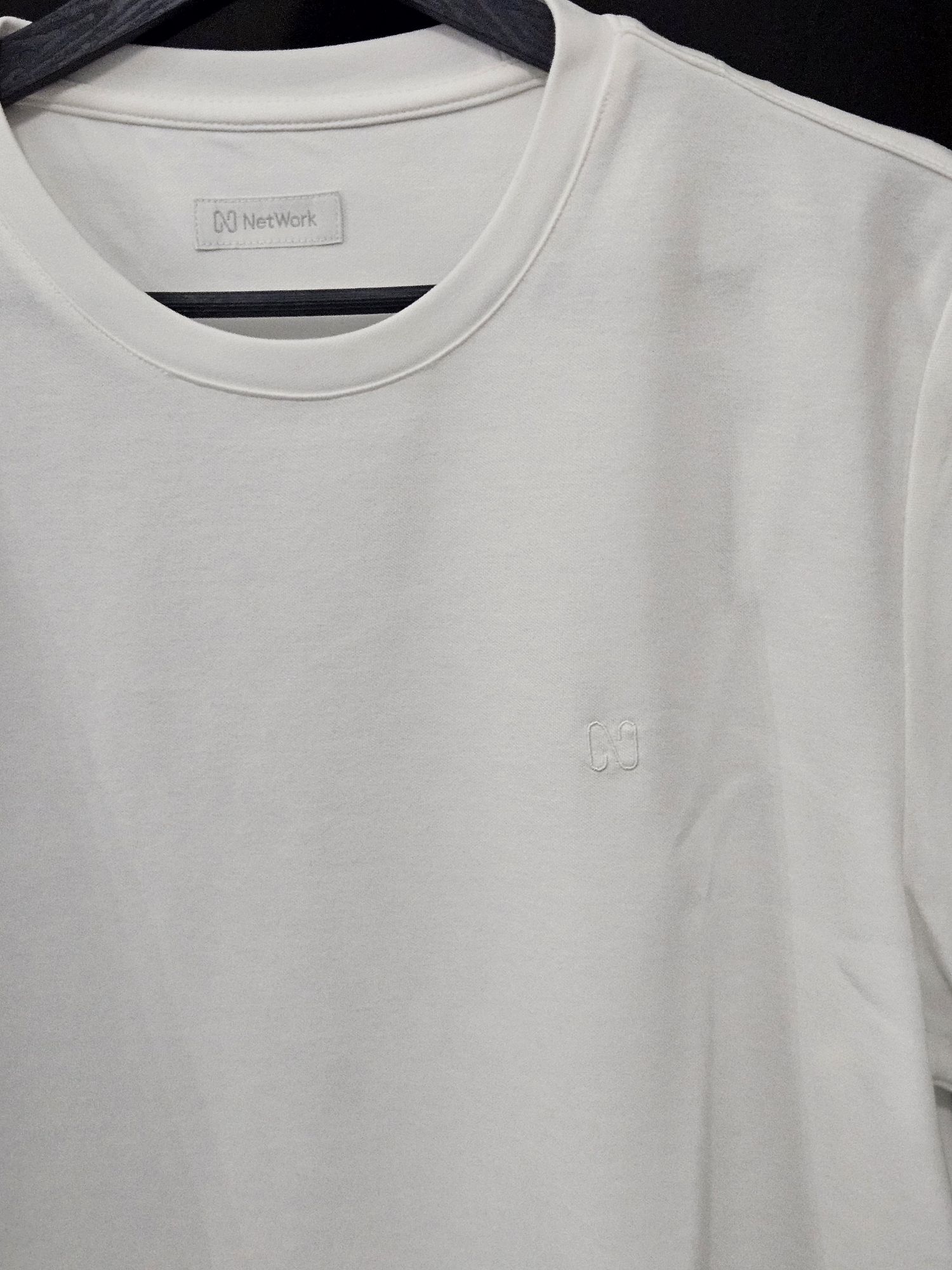 Network Ekru Slim Fit Tişört — görsel 3/6