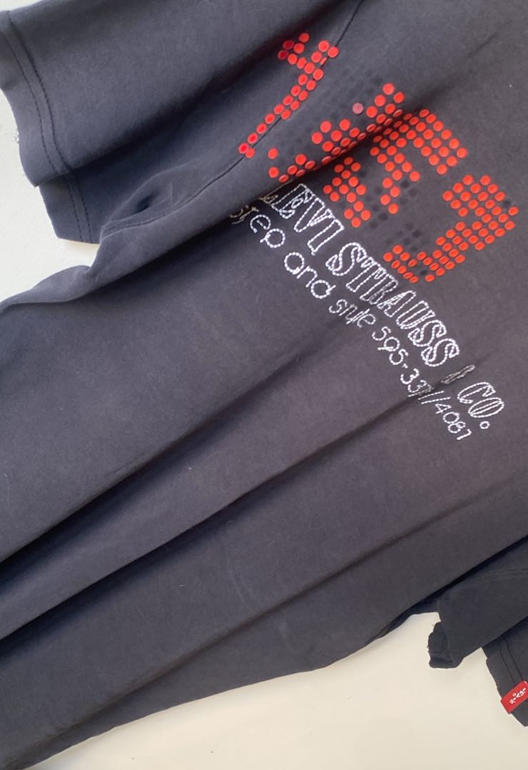 Levi Strauss & Co. T-Shirt — görsel 5/17