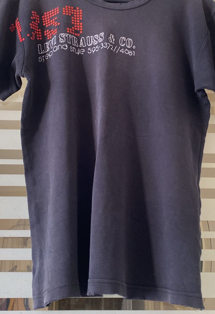 Levi Strauss & Co. T-Shirt — görsel 8/17