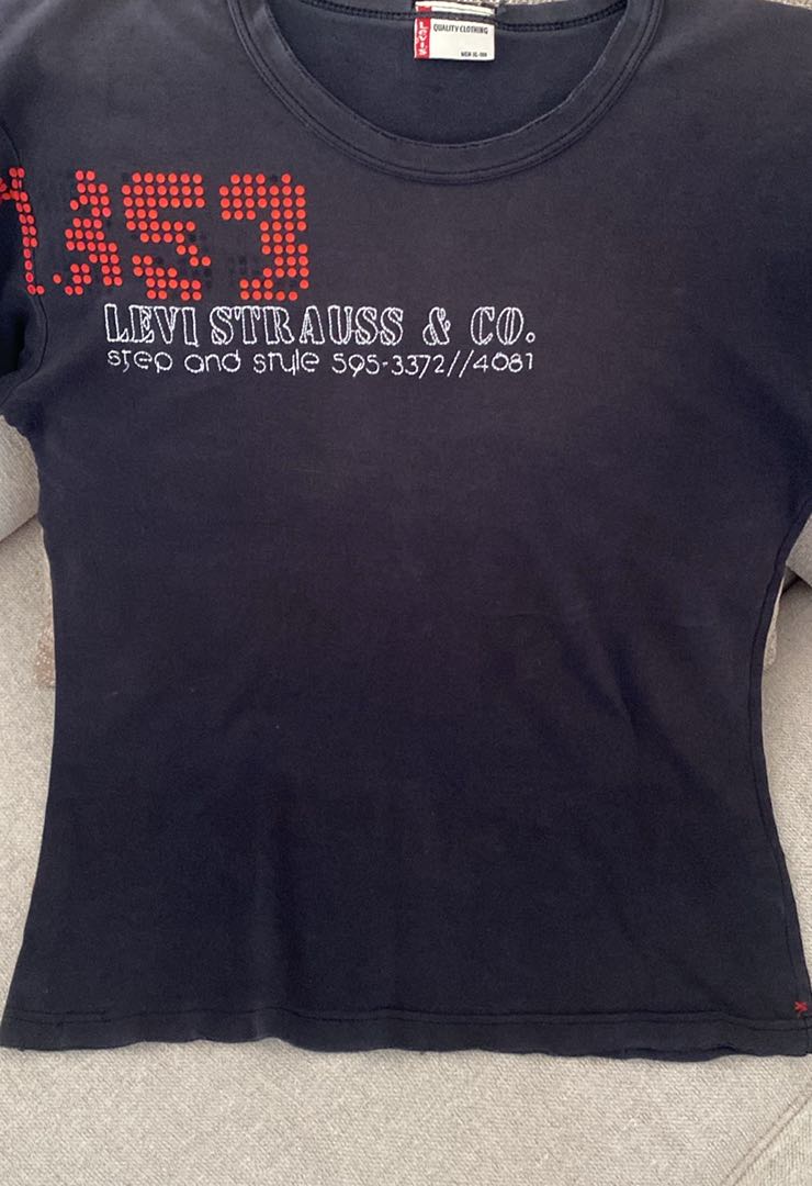 Levi Strauss & Co. T-Shirt — görsel 4/17