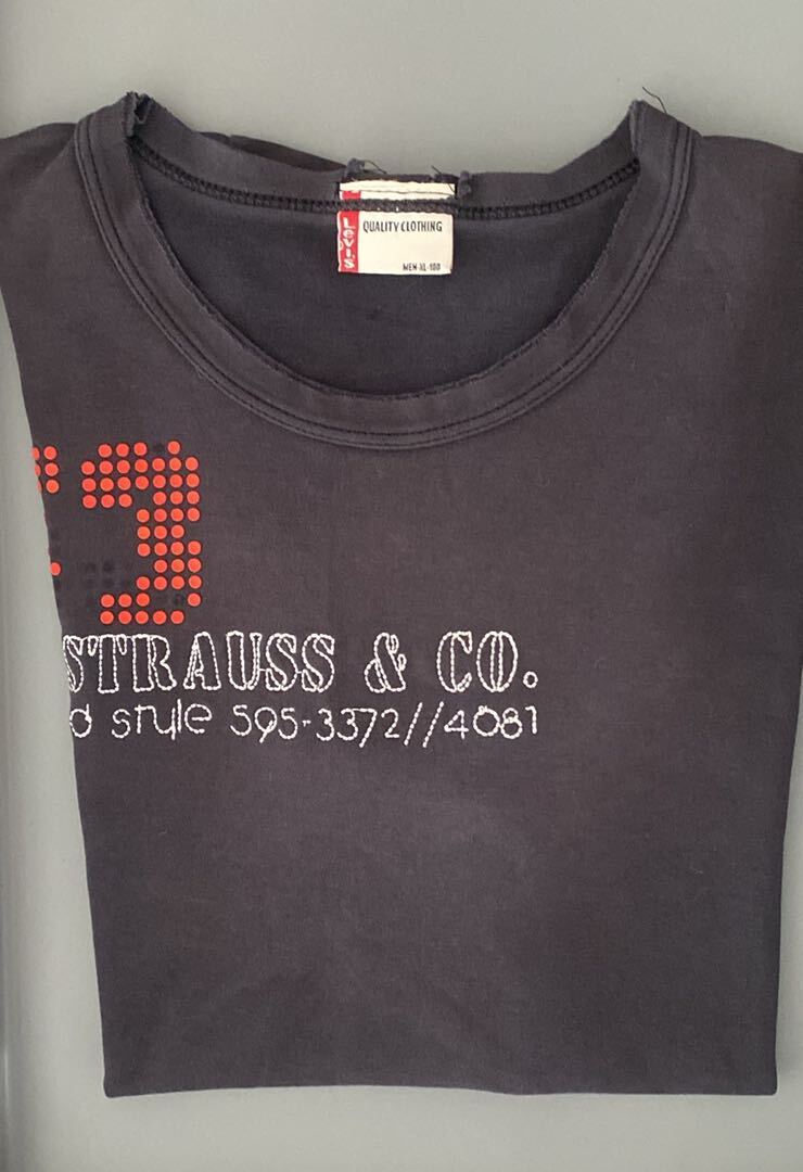 Levi Strauss & Co. T-Shirt — görsel 15/17