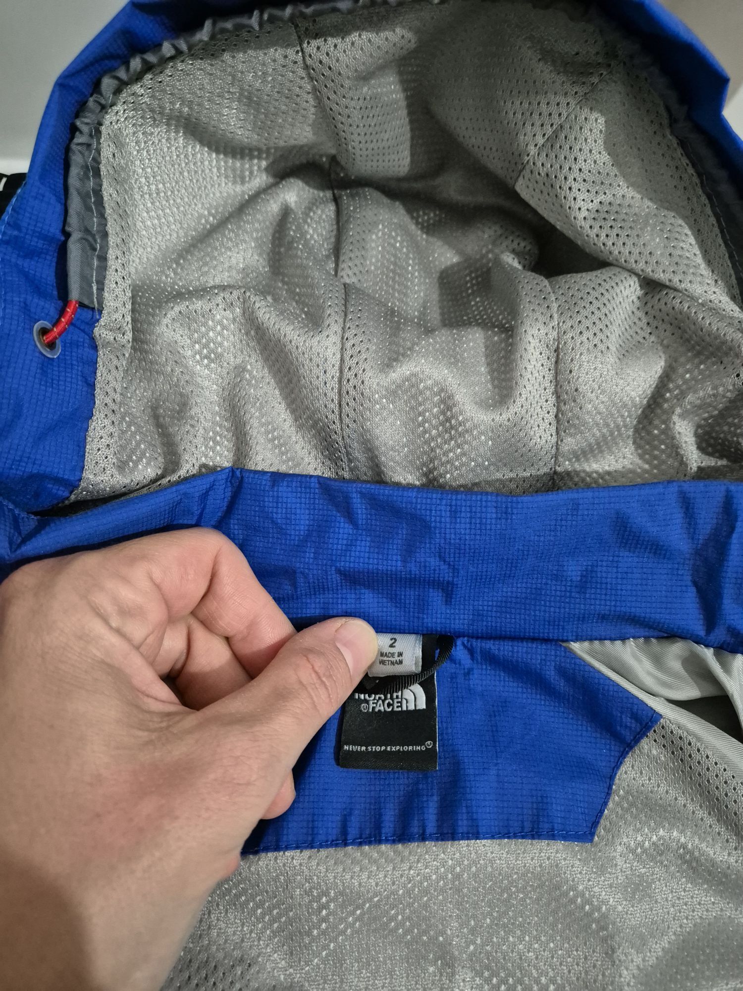The North Face Mavi Yağmurluk — görsel 2/4
