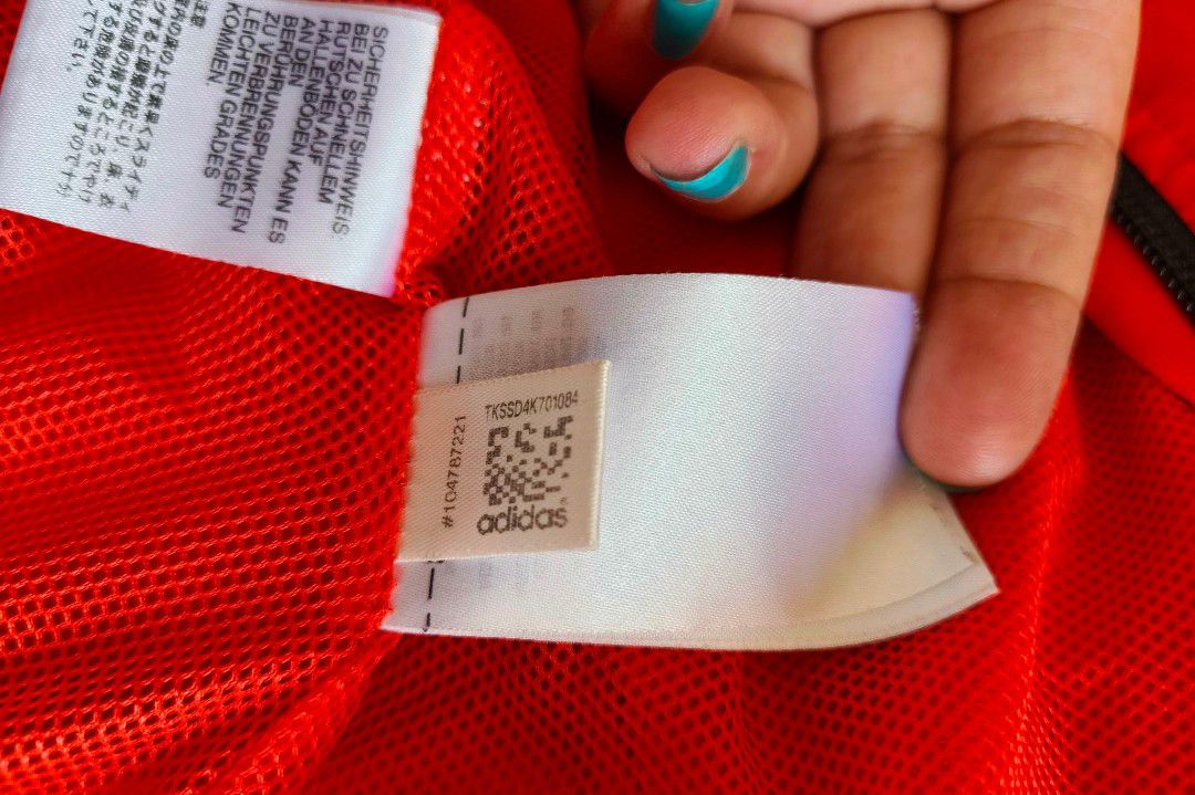 Adidas Yağmurluk Ceket — görsel 10/15