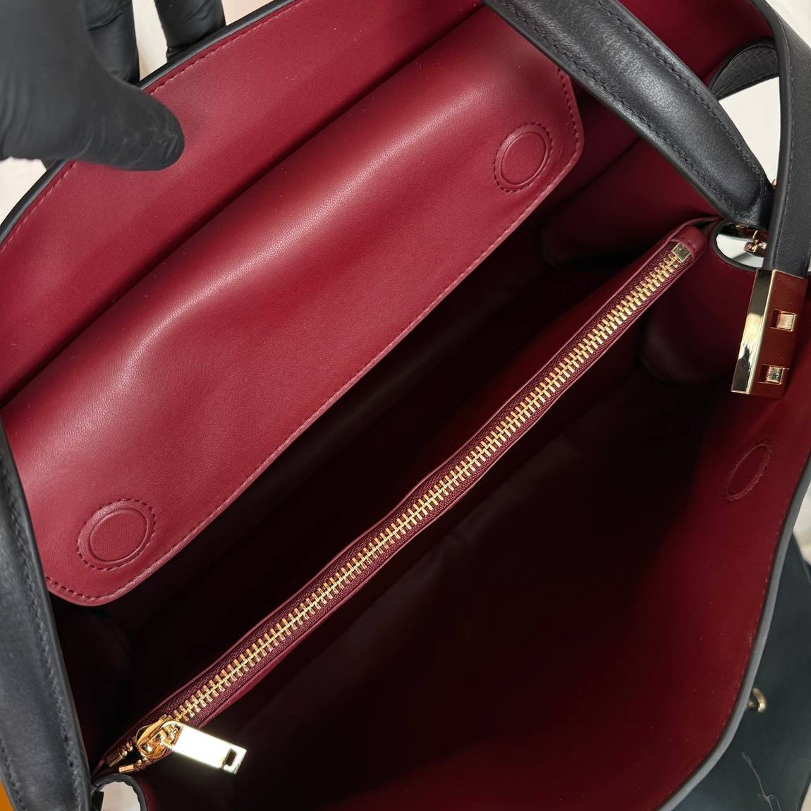 Salvatore Ferragamo Hug Soft Bag — görsel 10/15