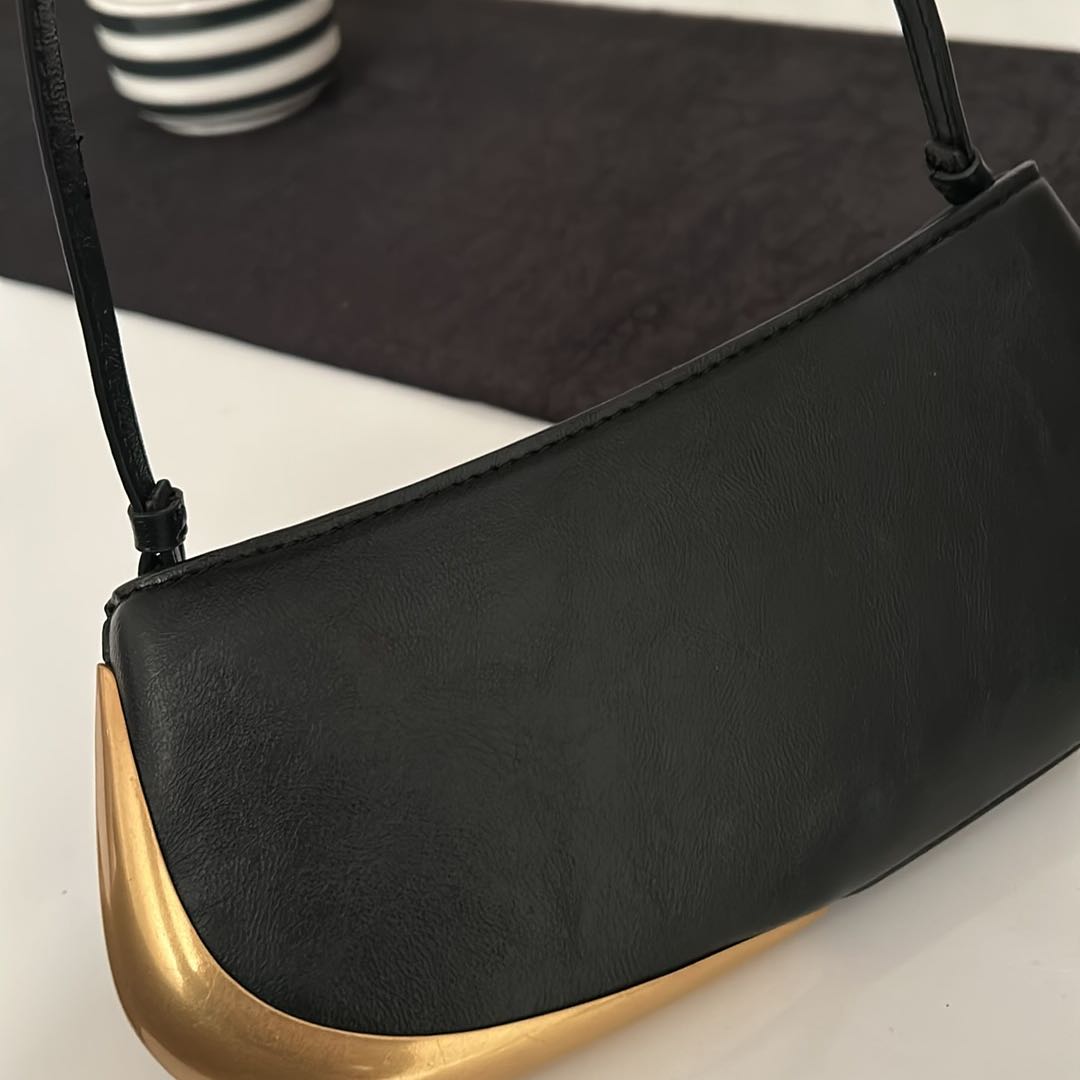 Zara Siyah Çanta — görsel 4/7