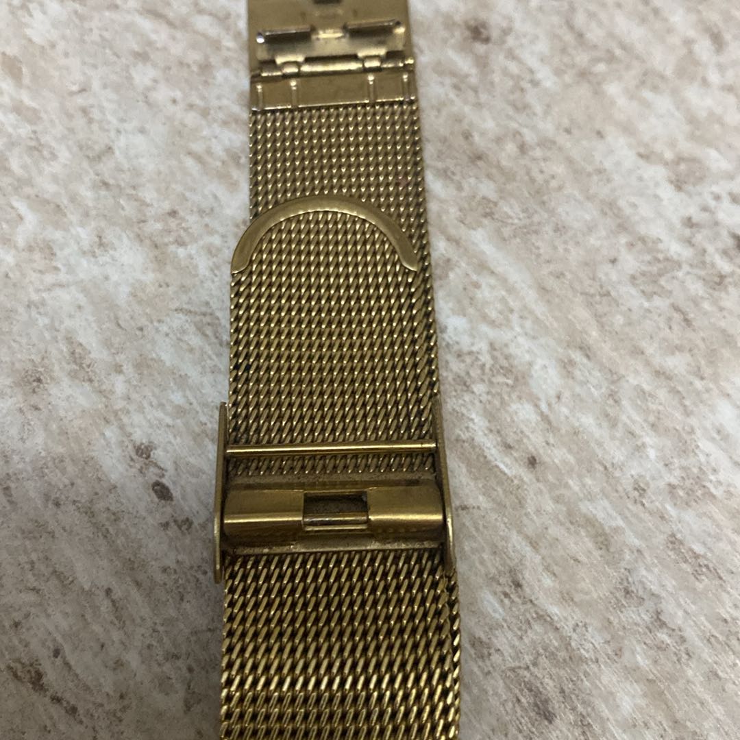 Lacoste Altın Saat — görsel 5/9