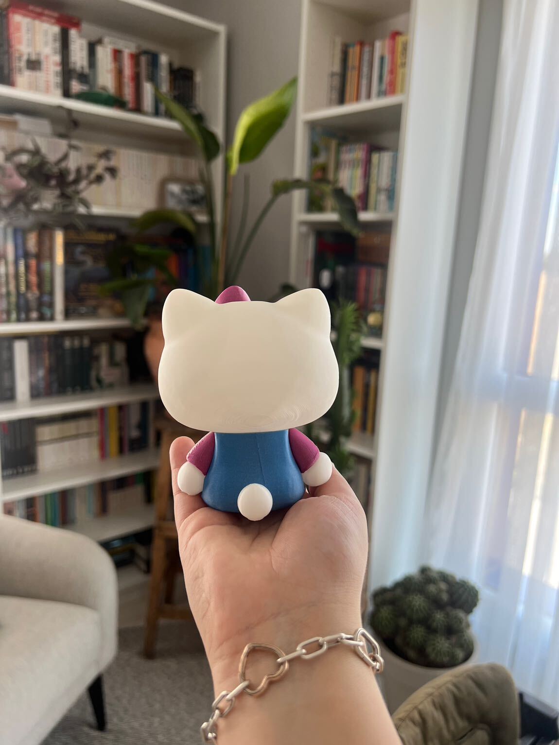 Hello Kitty Figür — görsel 8/10