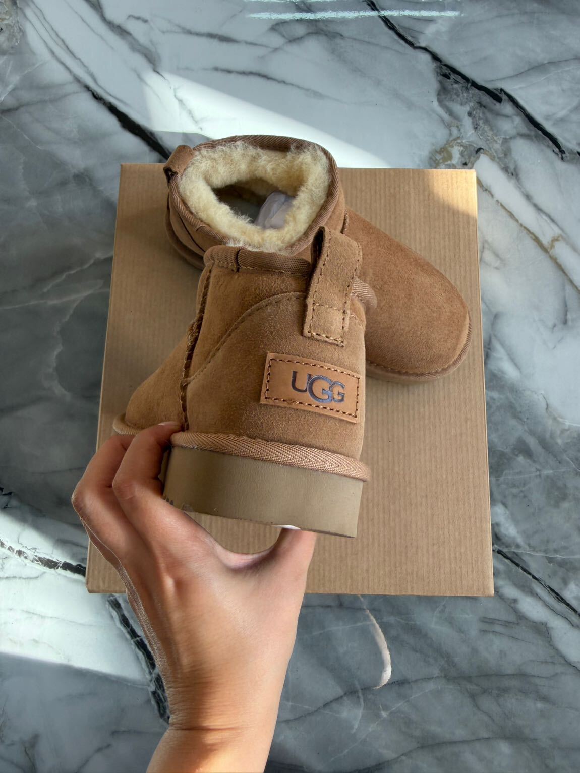 Ugg Bot — görsel 2/5