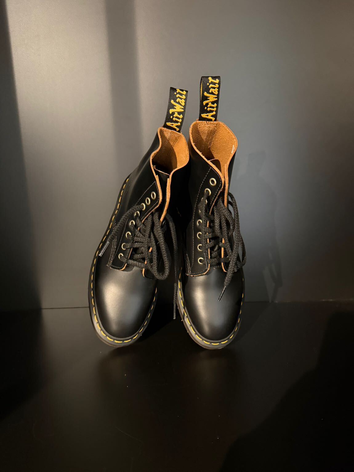 Dr. Martens Bot — görsel 4/5