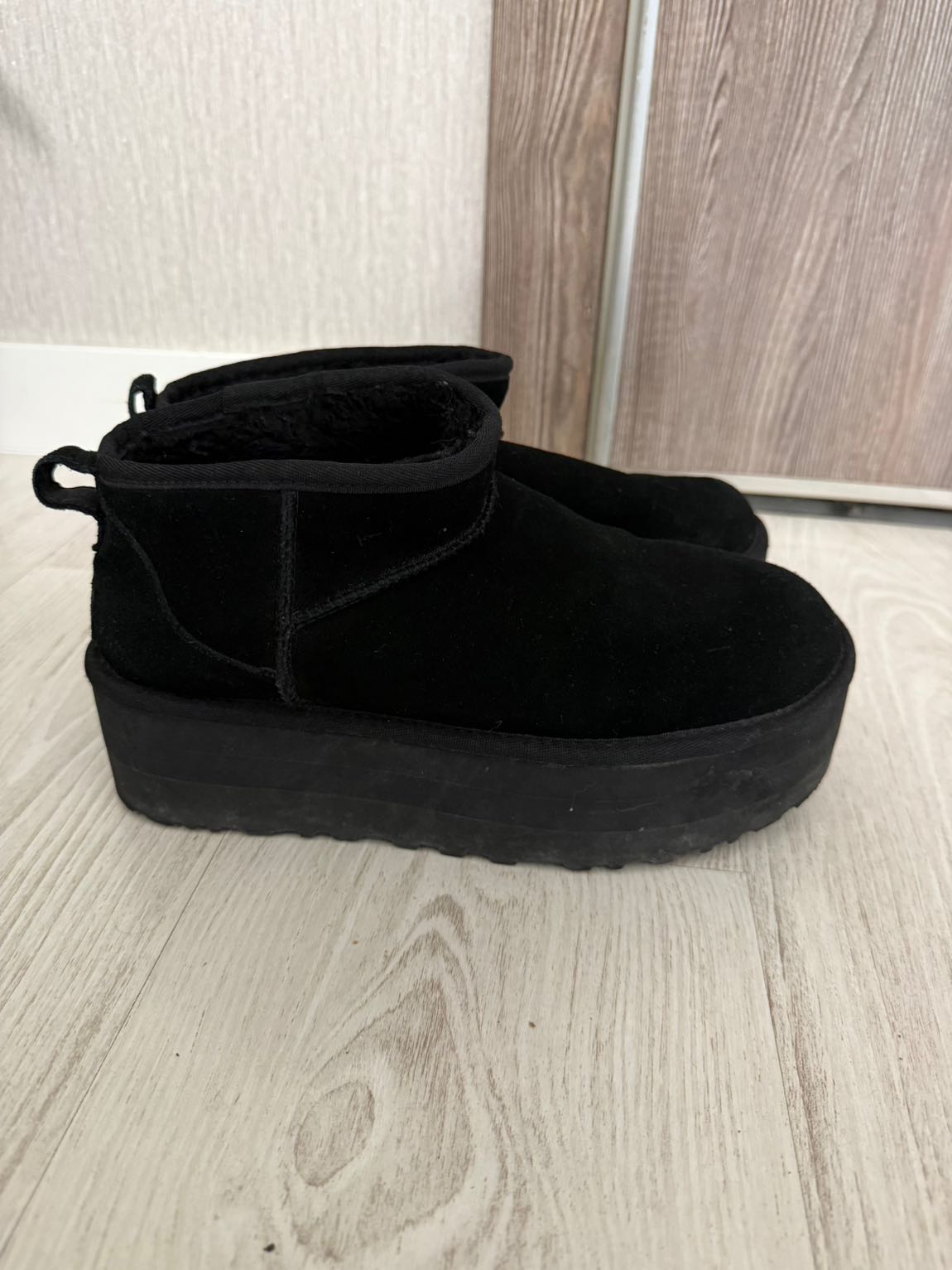 Orijinal Ugg Siyah Platform — görsel 2/4