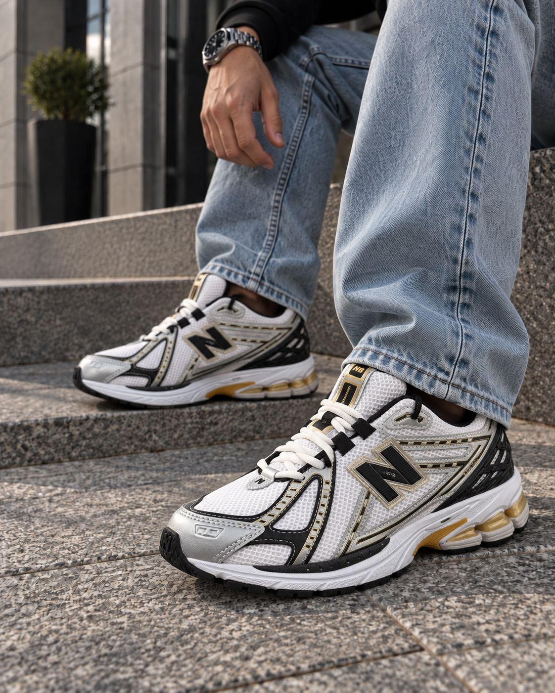 New Balance 1906R Beyaz Gümüş Siyah Gold — görsel 2/3