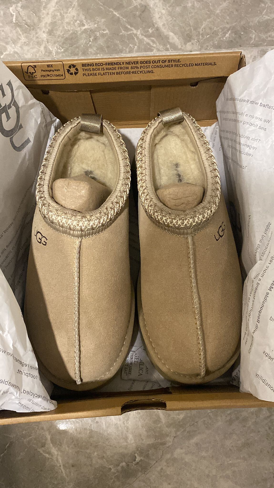 Ugg krem tazz terlik — görsel 7/7
