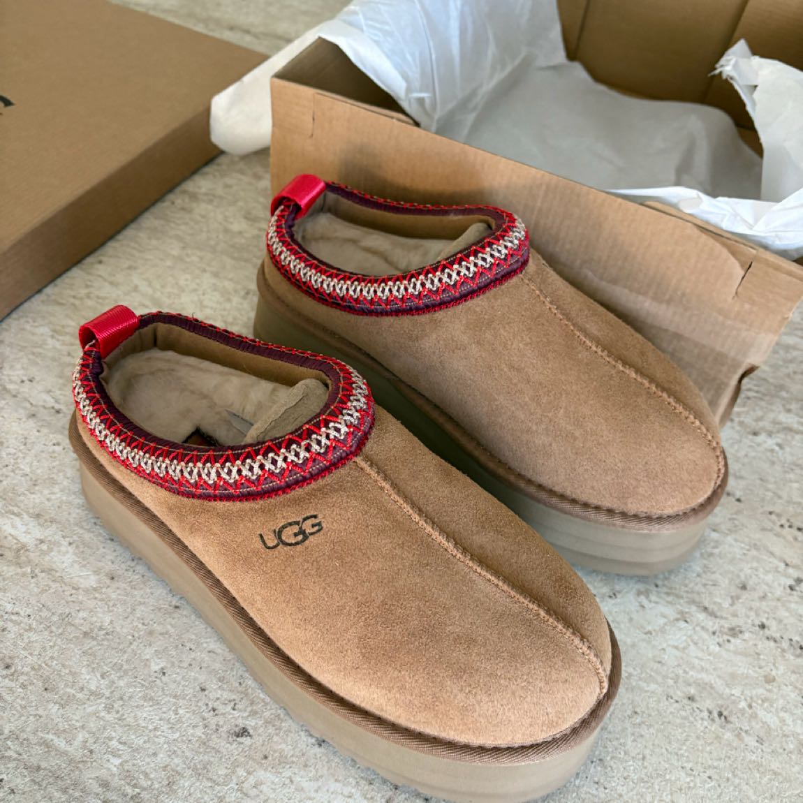 ORJİNAL UGG TAZZ SLİPPER — görsel 2/5