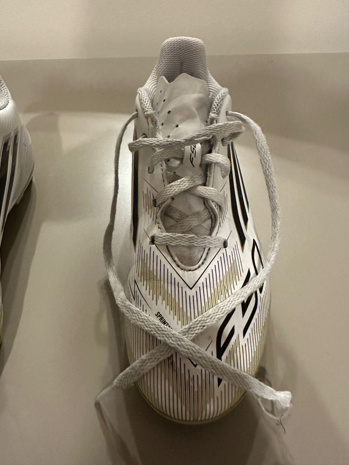 Adidas Krampon çocuk — görsel 7/8