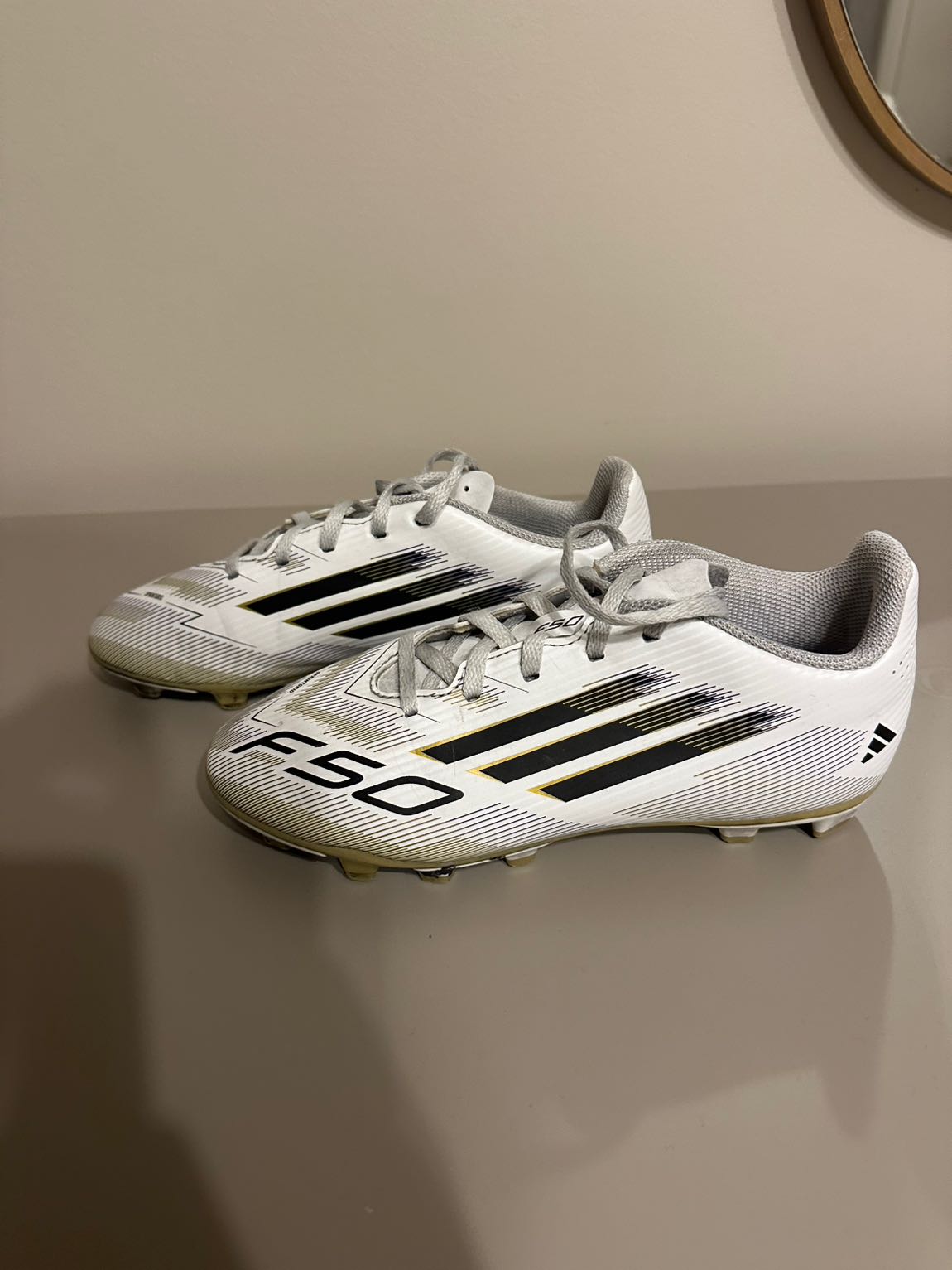 Adidas Krampon çocuk — görsel 4/8