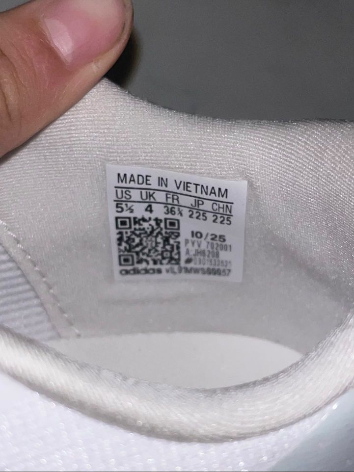 Adidas Beyaz Koşu Ayakkabısı — görsel 6/6