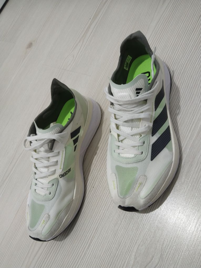 Adidas Beyaz Spor Ayakkabı — görsel 7/7