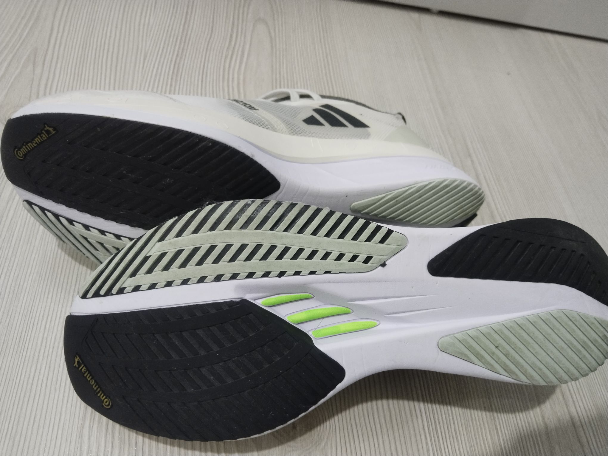 Adidas Beyaz Spor Ayakkabı — görsel 5/7