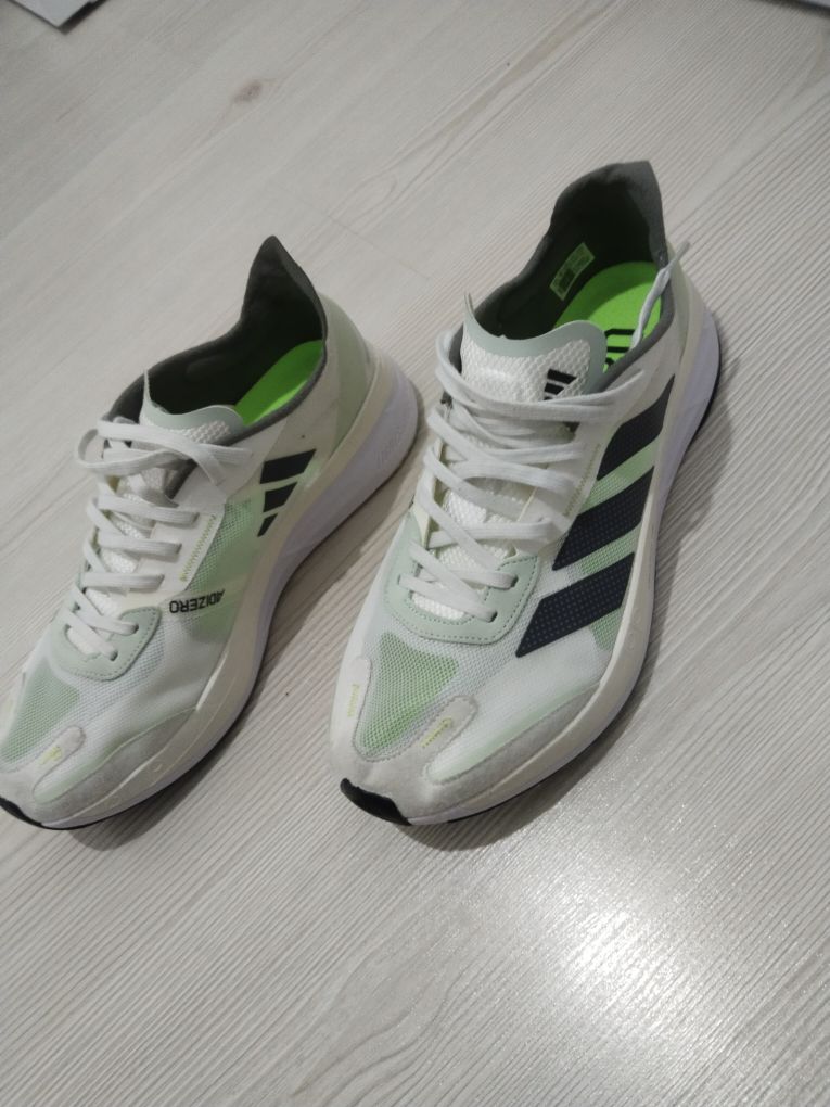 Adidas Beyaz Spor Ayakkabı — görsel 2/7
