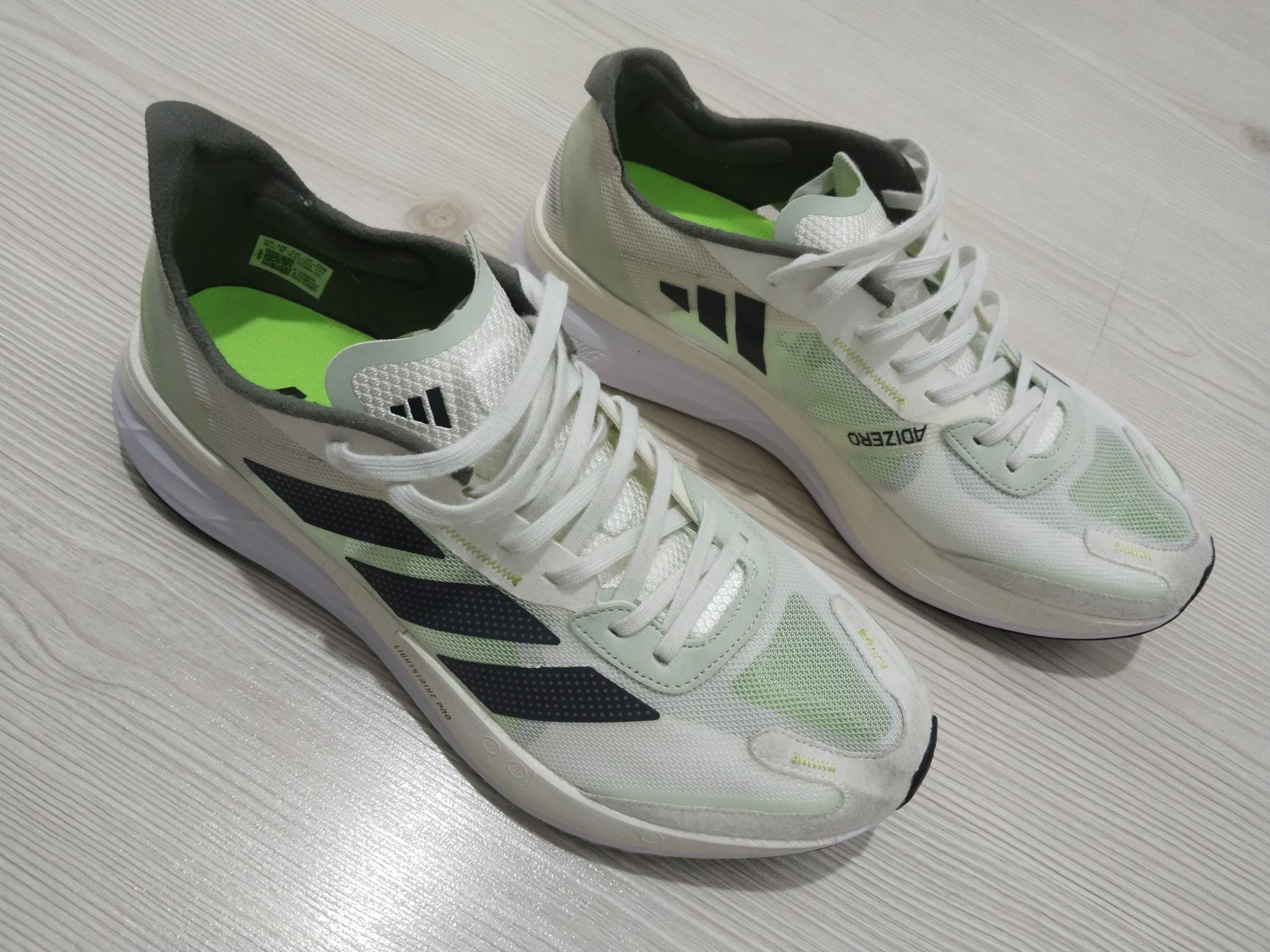 Adidas Beyaz Spor Ayakkabı — görsel 4/7