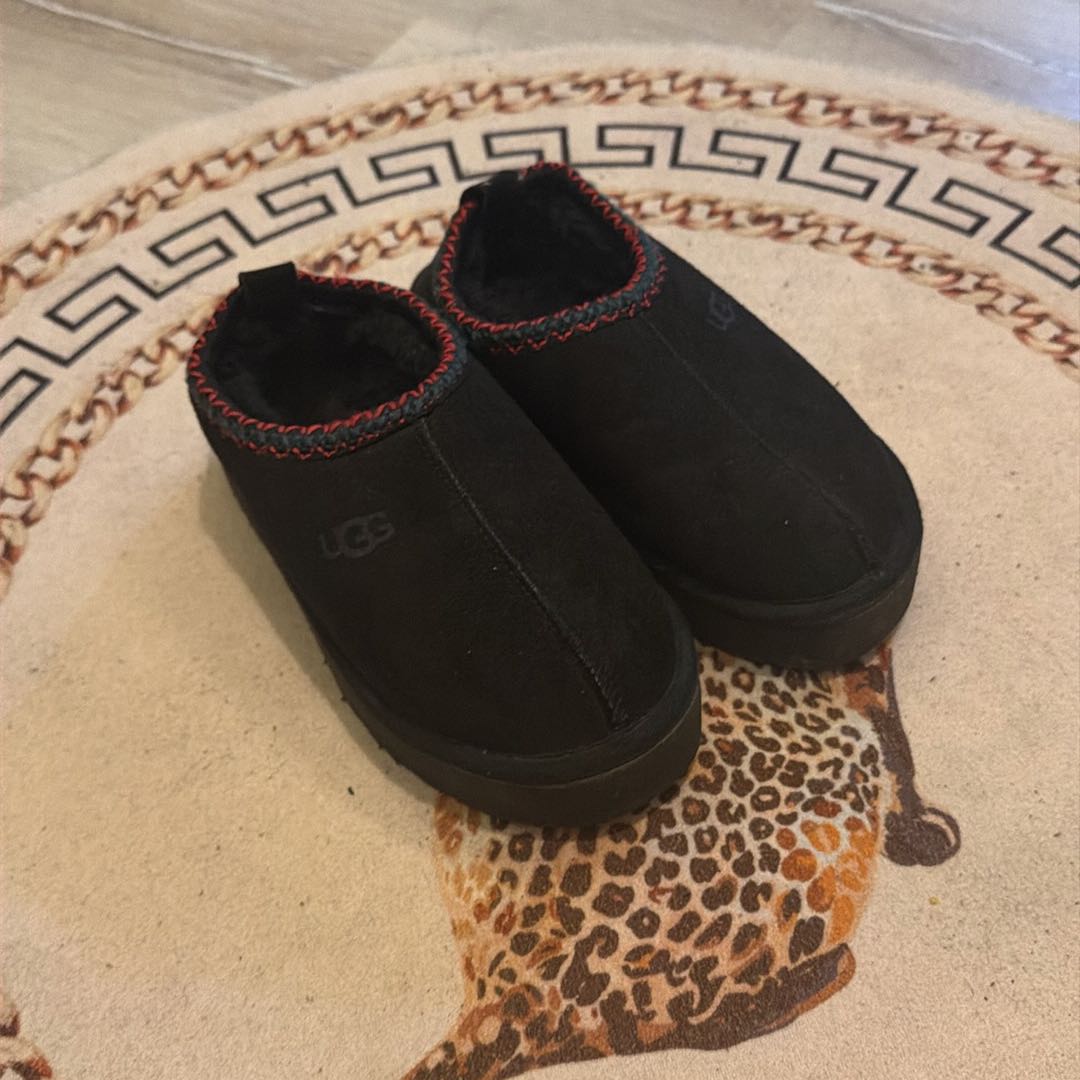 Ugg Siyah Panduf — görsel 2/6