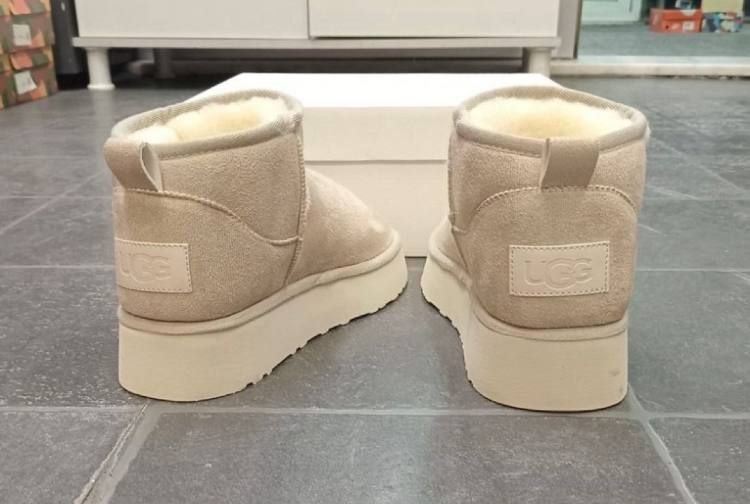 UGG İTHAL MİNİ BOT — görsel 2/3
