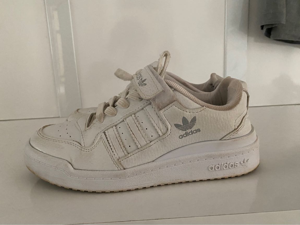 Adidas Beyaz Sneaker — görsel 2/2