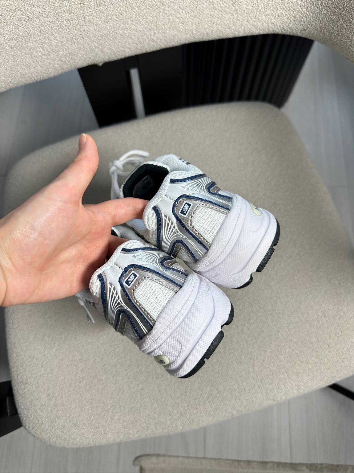 New Balance 740 — görsel 3/4