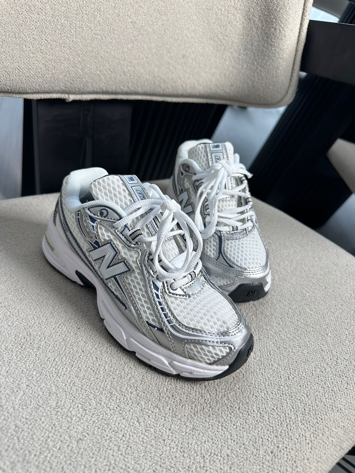 New Balance 740 — görsel 4/4