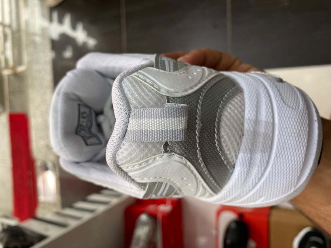 Nike Beyaz Sneaker — görsel 3/3
