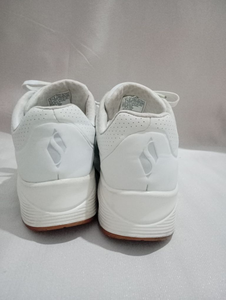 Skechers ayakkabı — görsel 5/6