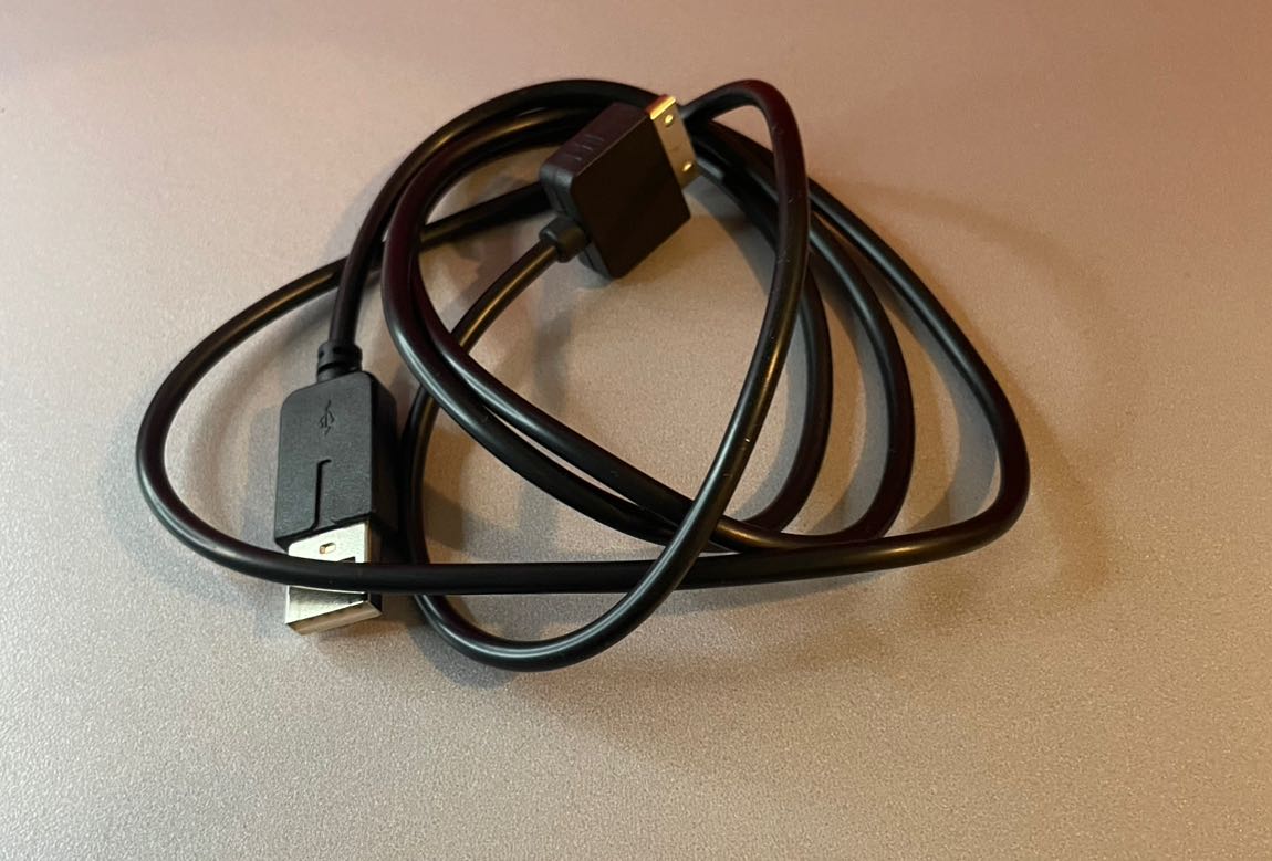 Sony PSP GO Oyun Konsolu — görsel 7/7
