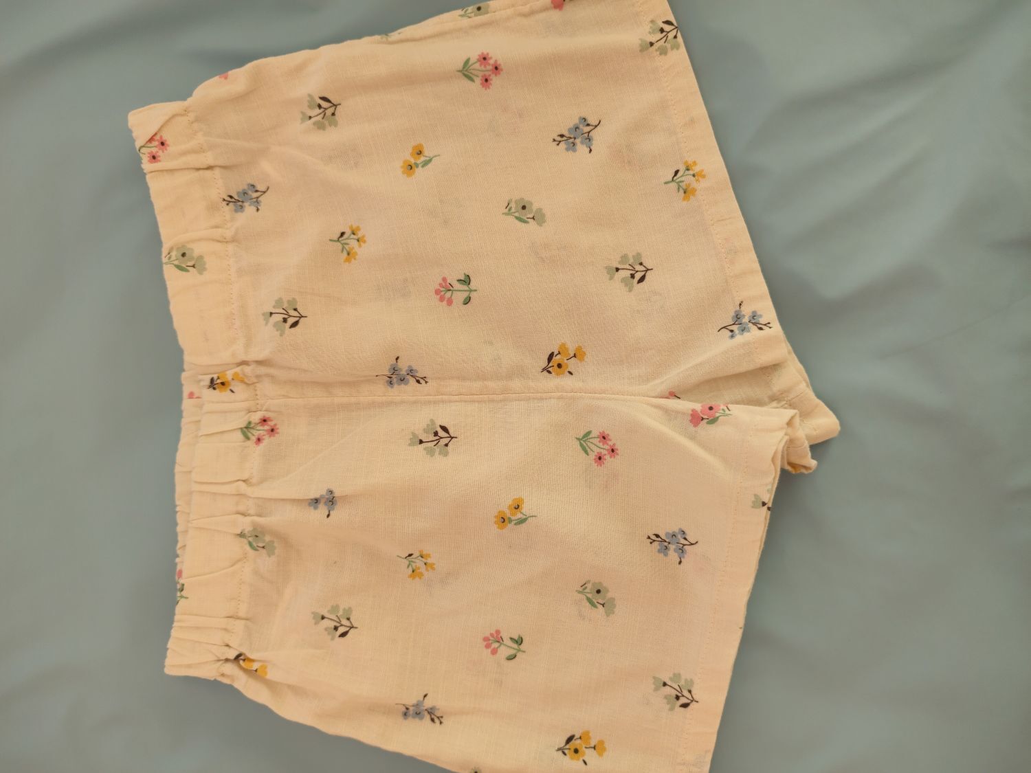 H&M 3-4 yaş Kız Çocuk Alt Üst takım — görsel 3/4