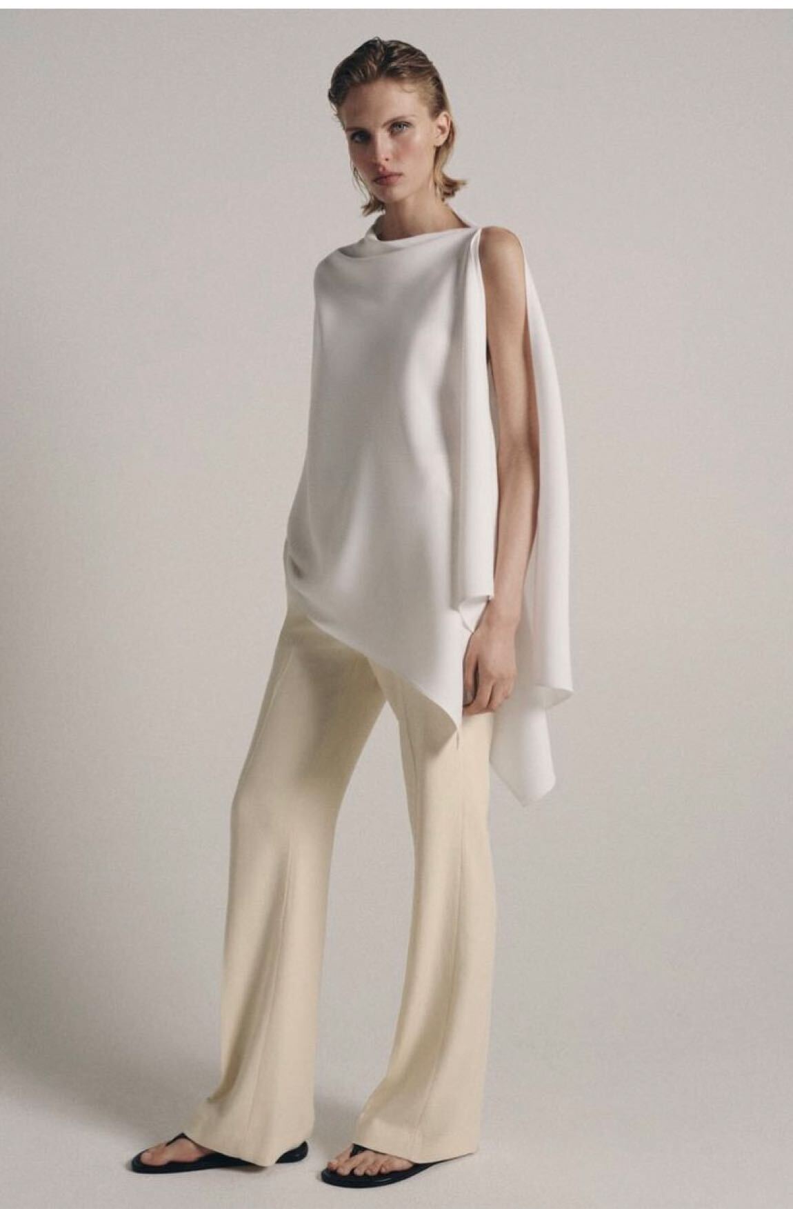 Zara ZW Collection Asimetrik bluz — görsel 4/8
