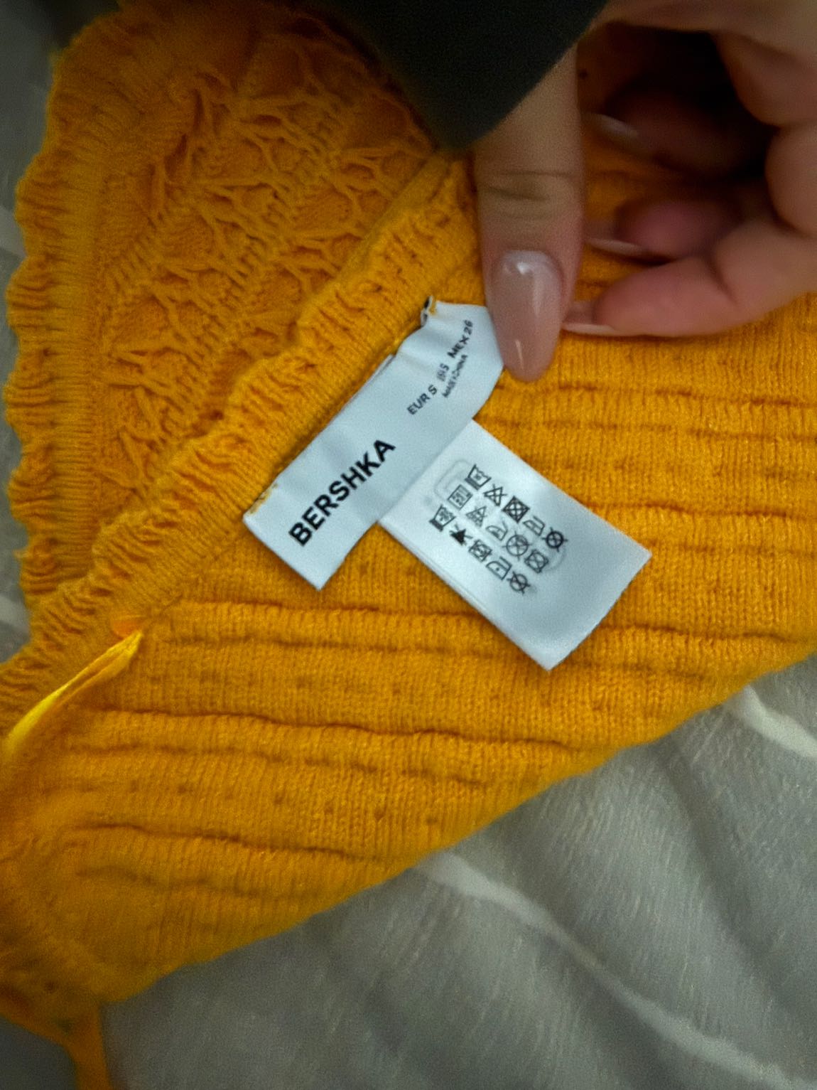 Bershka üst — görsel 3/4