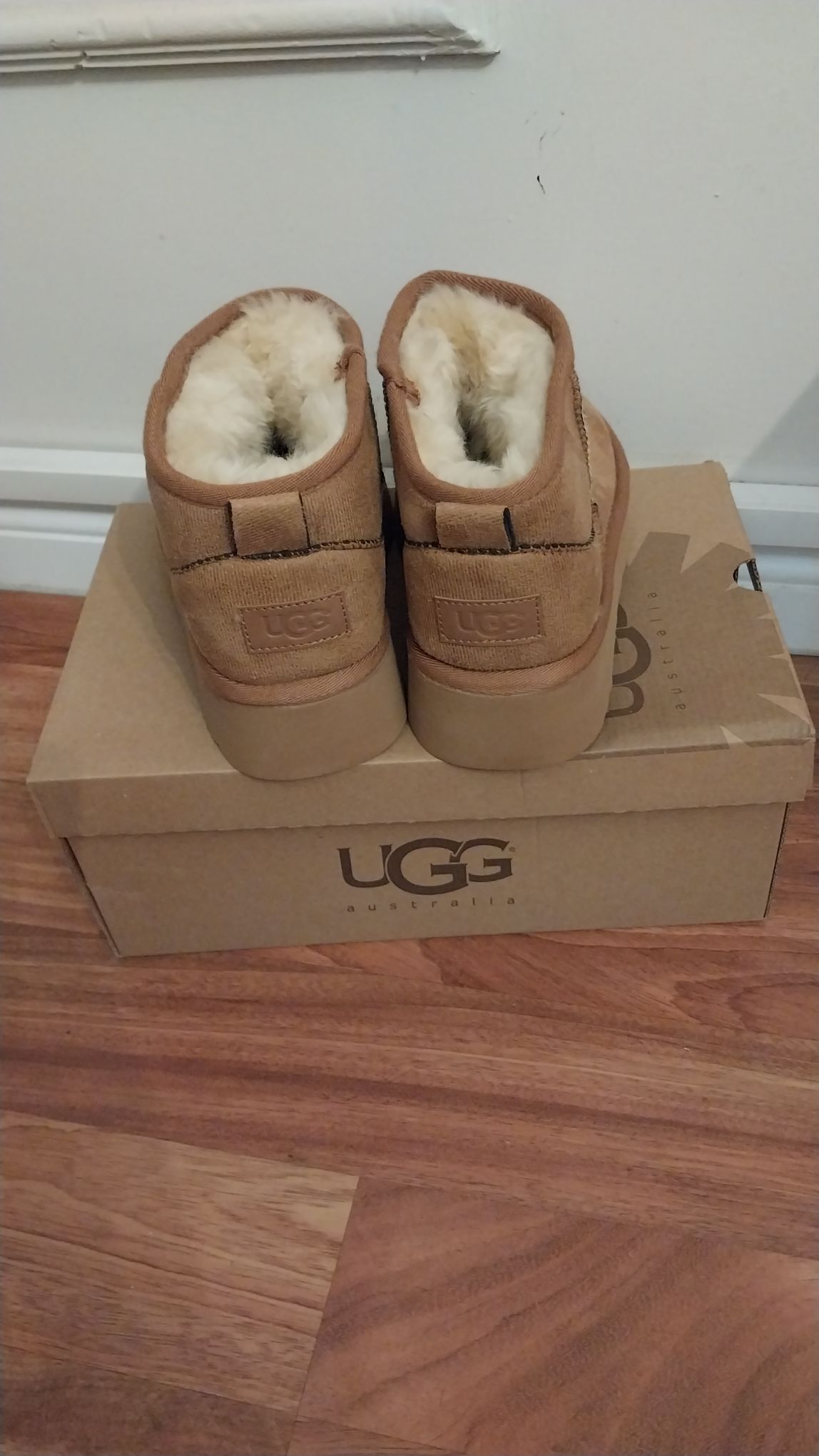1. 37 numara bayan ugg — görsel 3/9