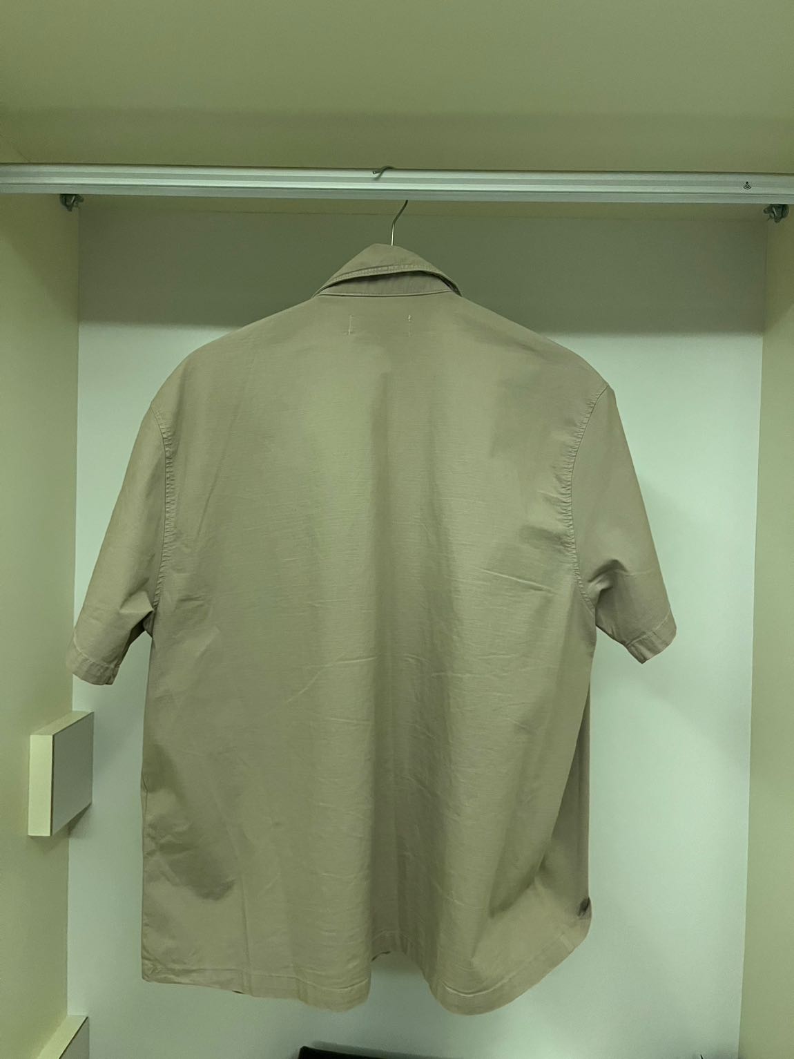 Bershka Kısa Kollu Gömlek — görsel 2/3