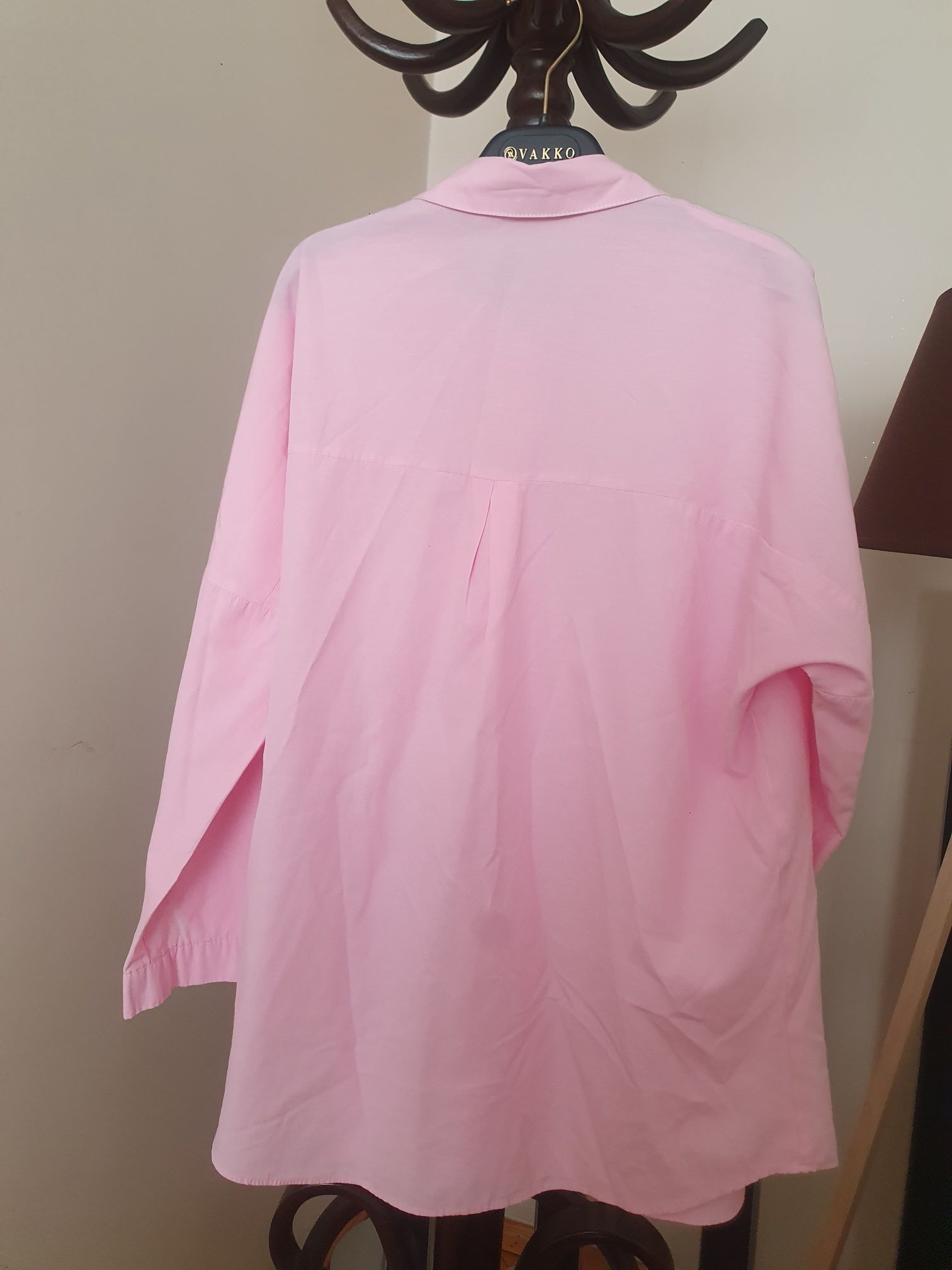 Pembe Gömlek — görsel 2/4