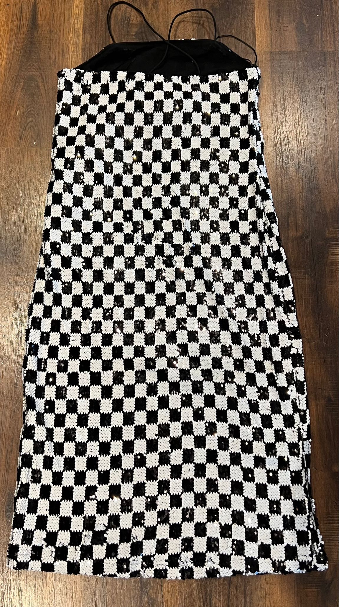 Twist tasarım elbise — görsel 6/8
