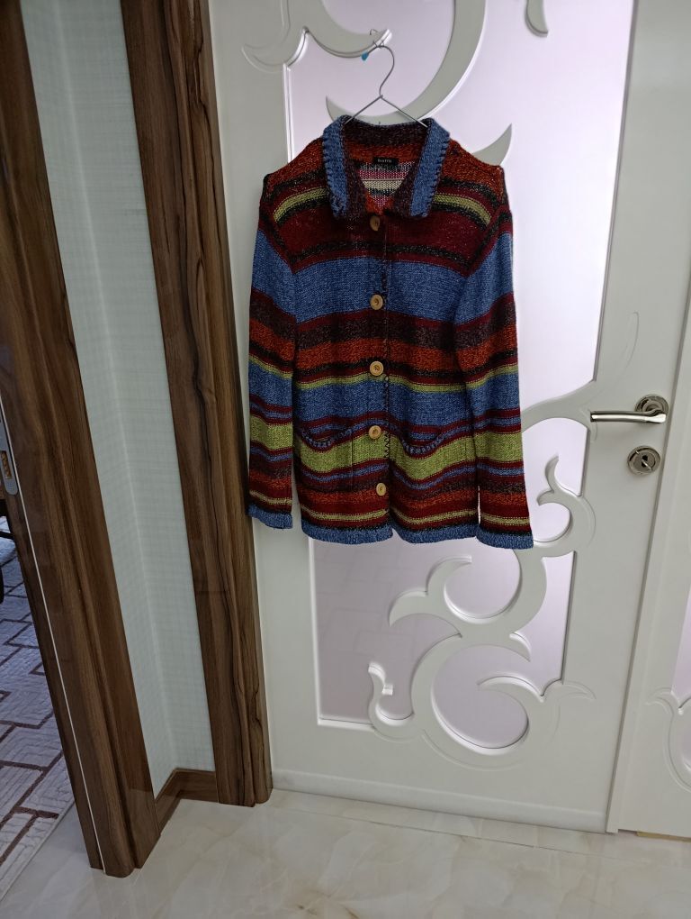 Batik Desenli Hırka — görsel 2/5