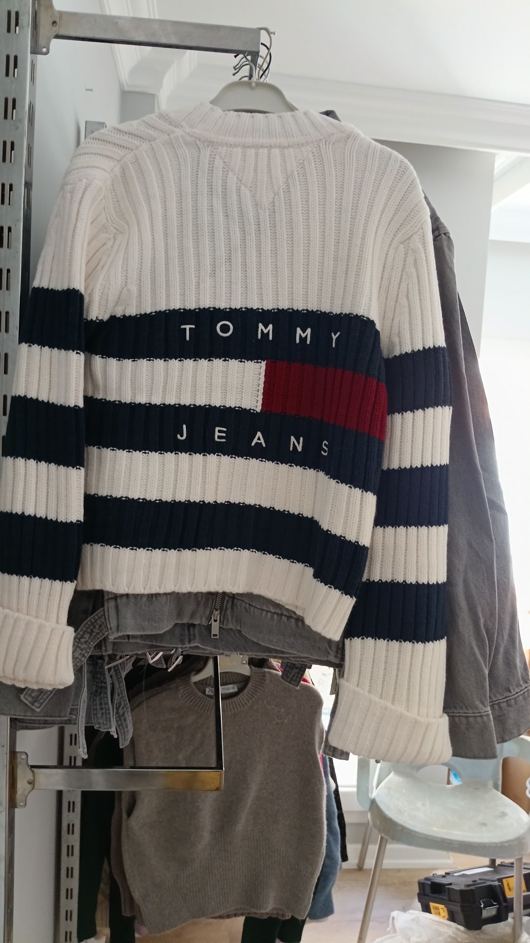Tommy Hilfiger Çizgili Kazak — görsel 7/7