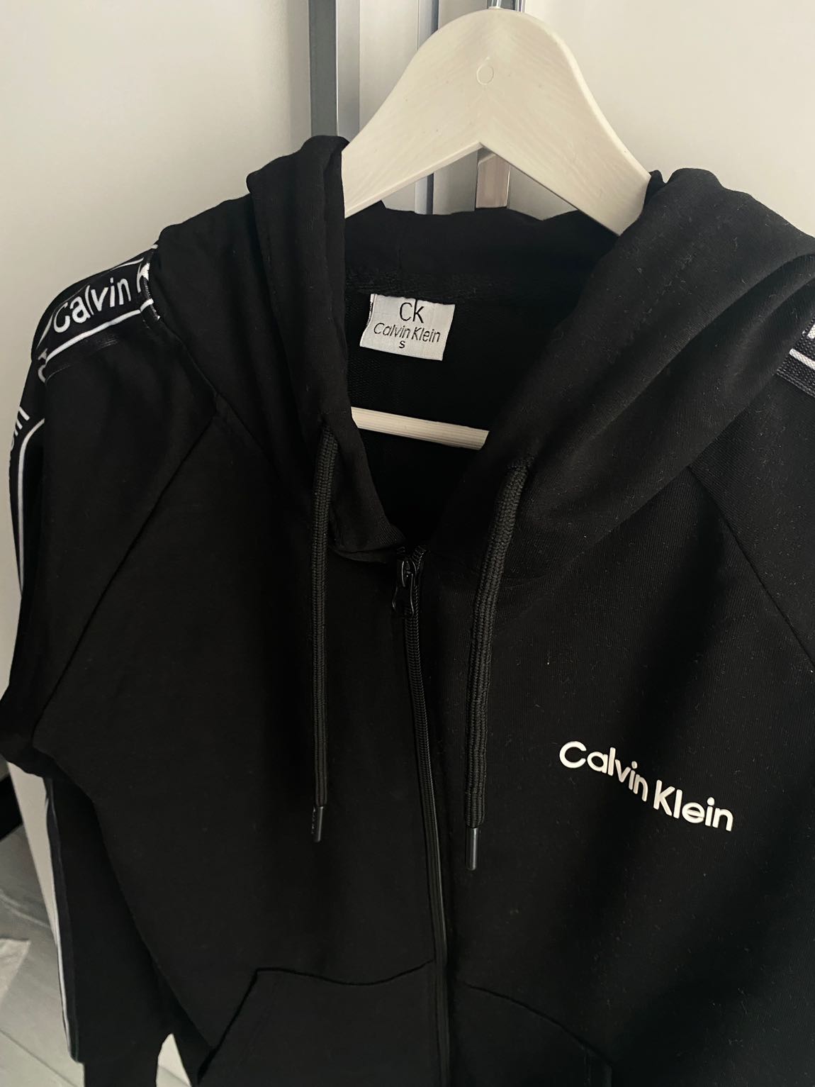 Calvin Klein takım — görsel 4/6