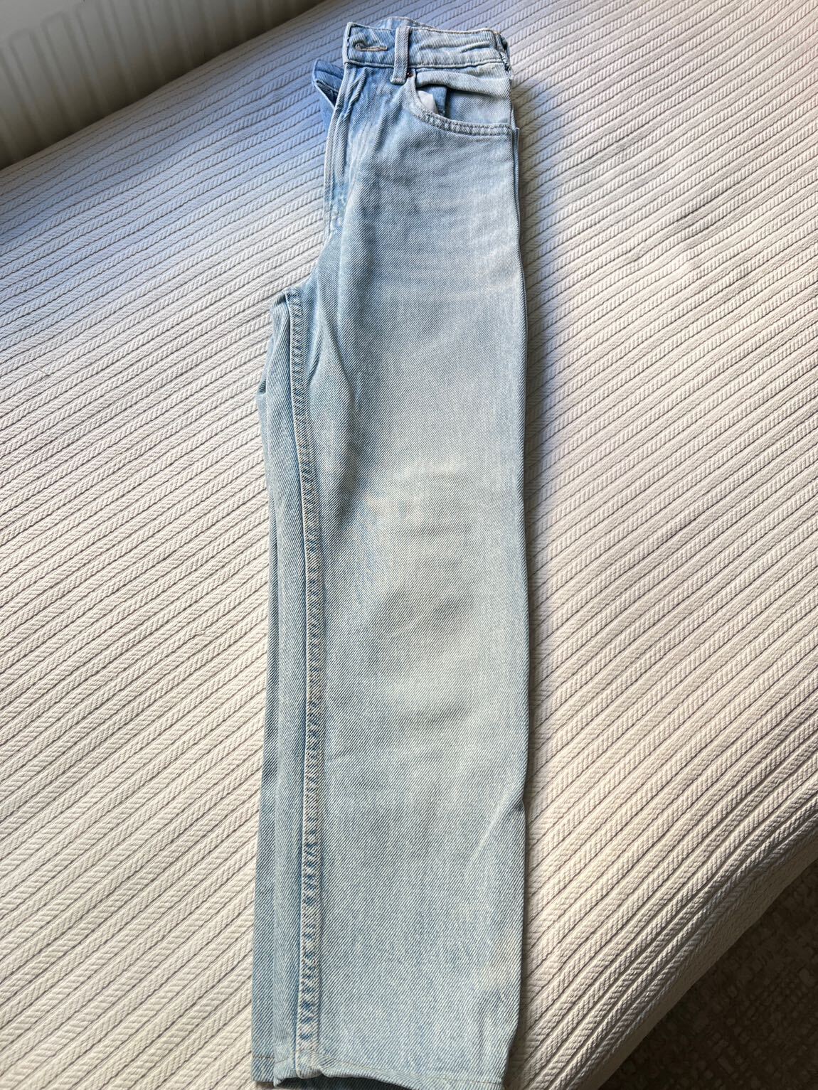 Bershka Mom Jean Mavi — görsel 2/4