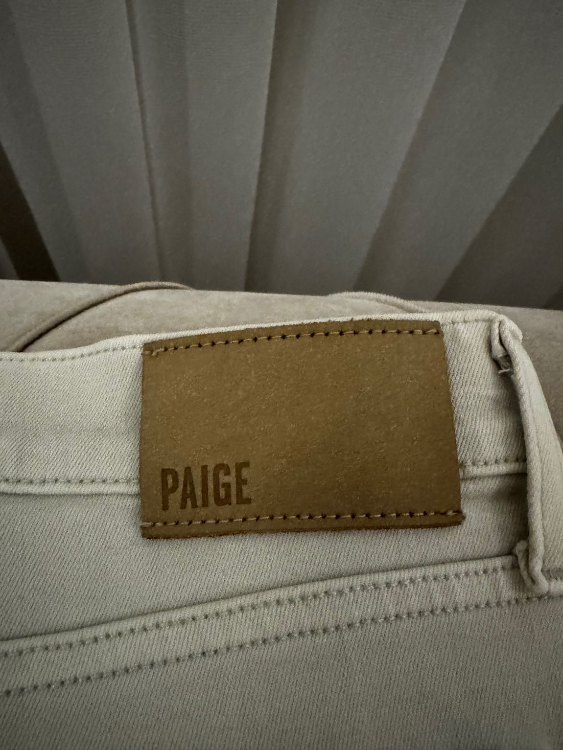 Paige — görsel 2/8