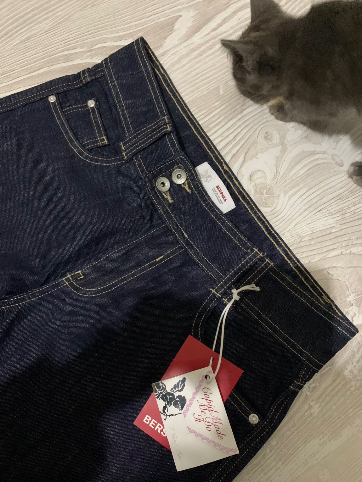 Bershka Sevgililer Günü Özel Jean — görsel 8/9