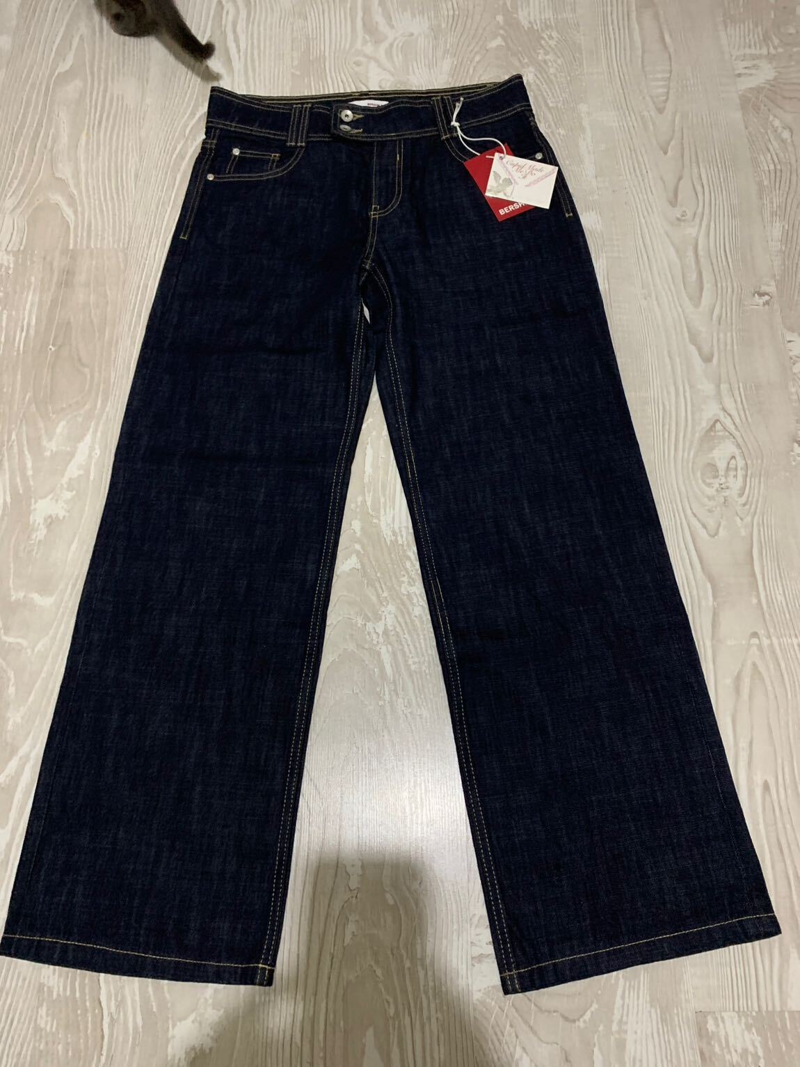 Bershka Sevgililer Günü Özel Jean — görsel 6/9