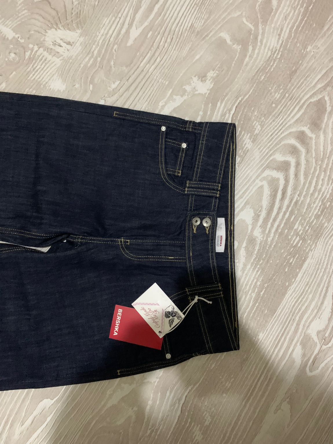 Bershka Sevgililer Günü Özel Jean — görsel 3/9