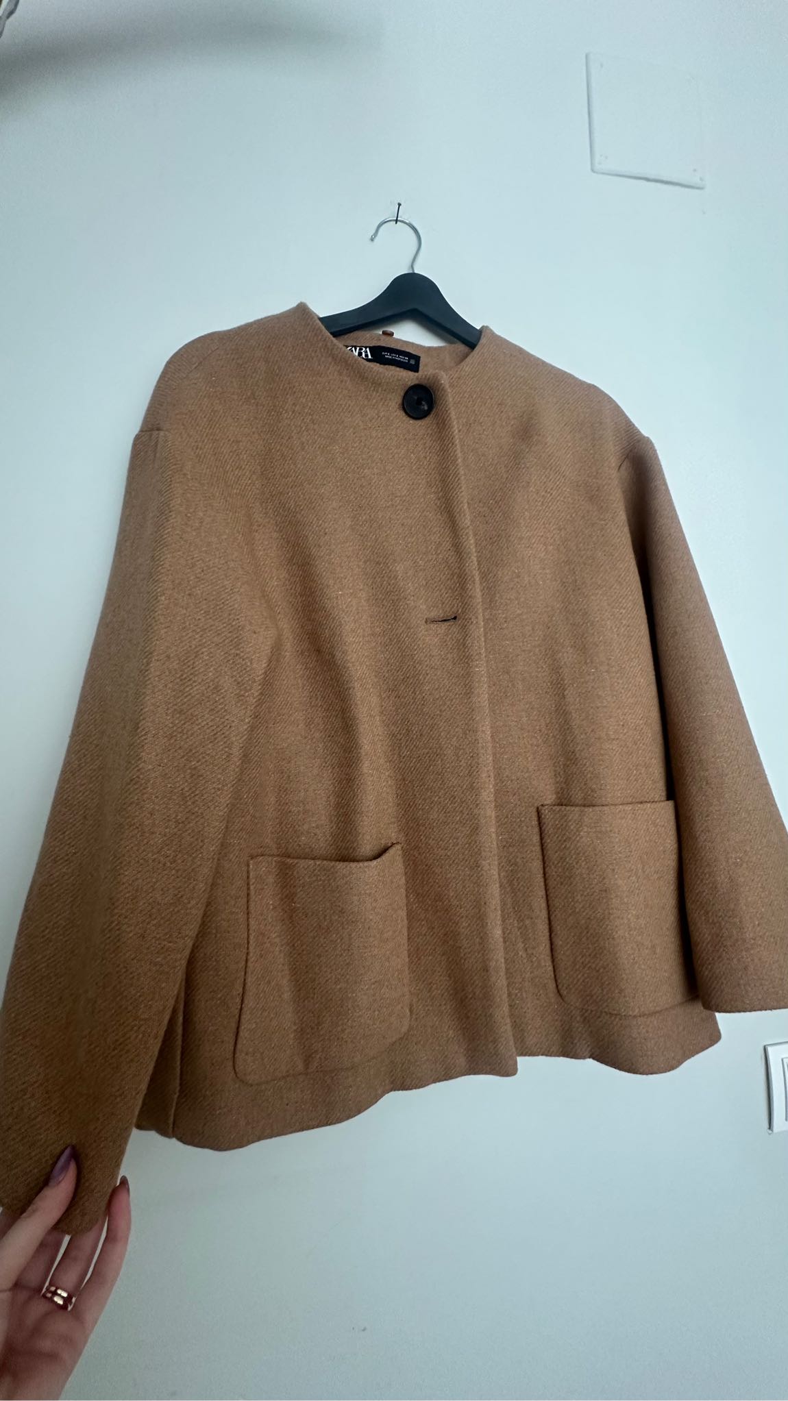 Zara Atkılı Yün Kaban — görsel 4/7