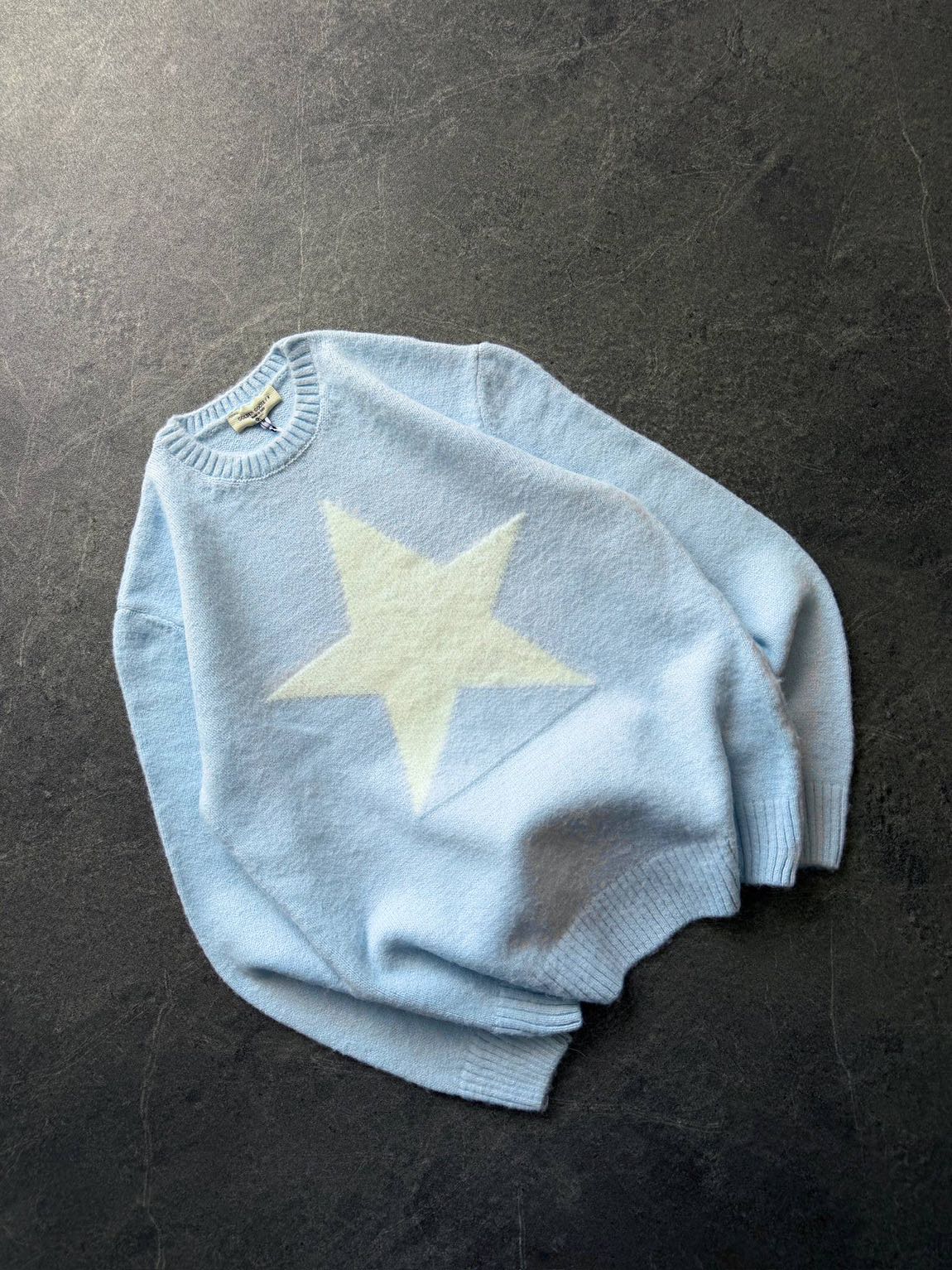 Golden goose triko kazak — görsel 2/10